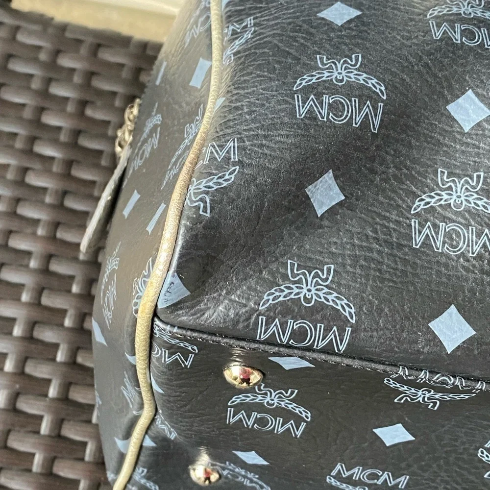 MCM Black and Multicolor Women's Bag
